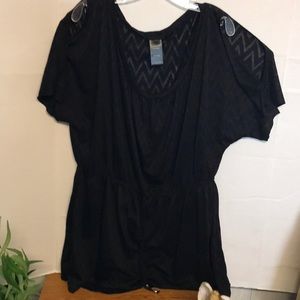 Catalina Cold Shoulder Top